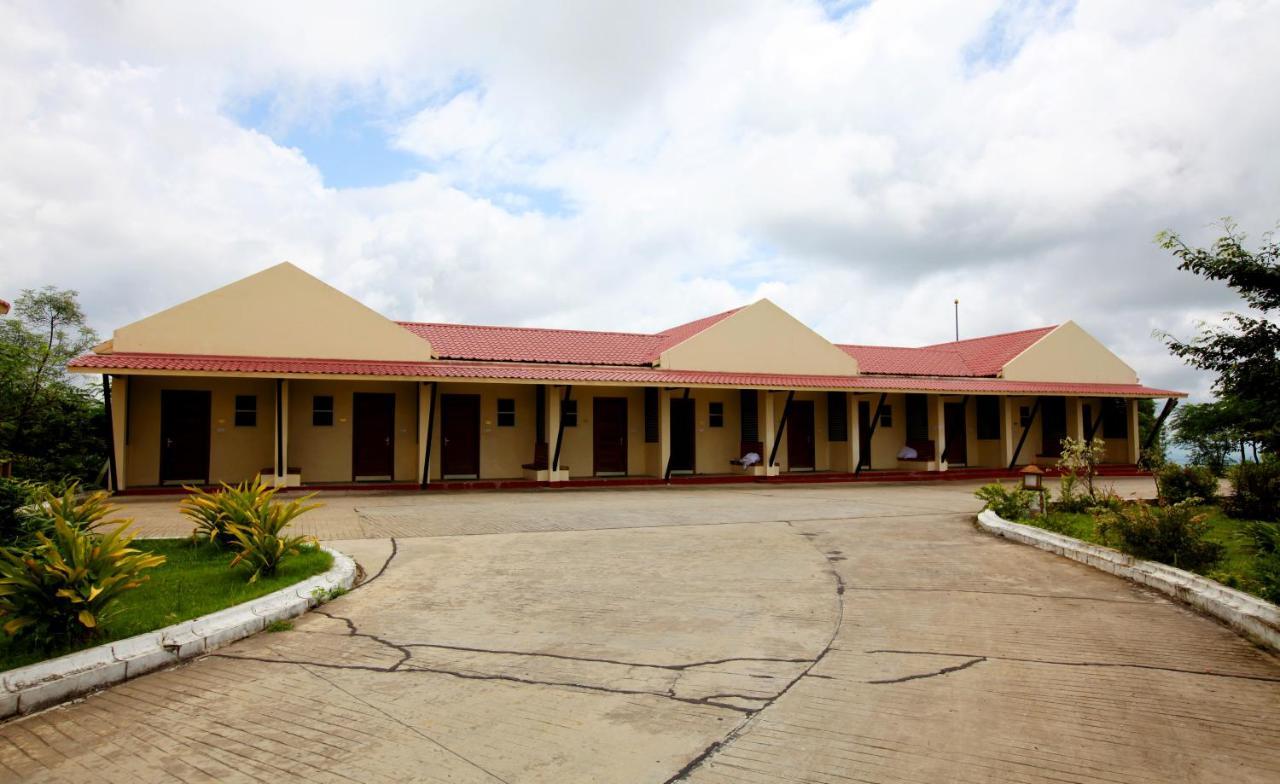 Mount Pleasant Hotel Oattara Thiri Екстер'єр фото